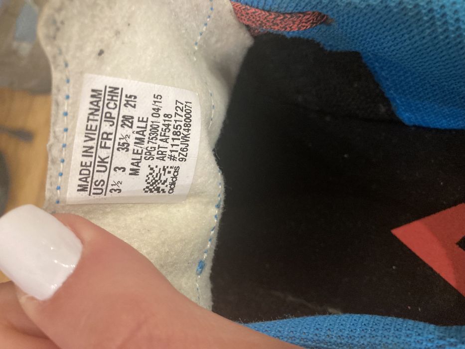 Детски футболни маратонки на Adidas