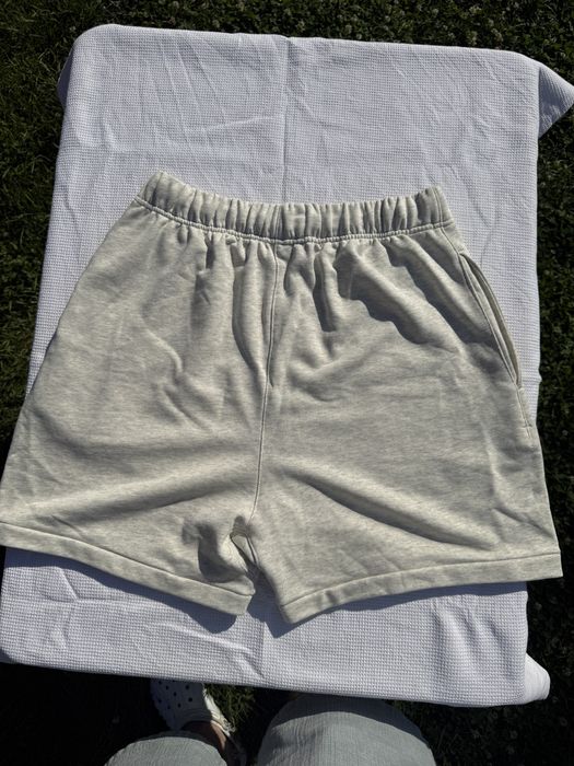 Pantaloni Essentials