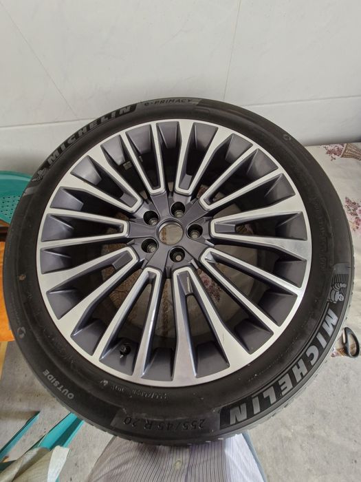 Шына и диск на запаску