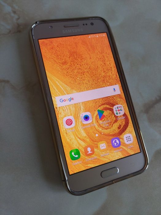 [J5] Vând Samsung Galaxy J5 Gold pe Vodafone + husă BONUS //poze reale