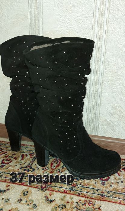 Замшевые ботфорты. 36-37 размер.