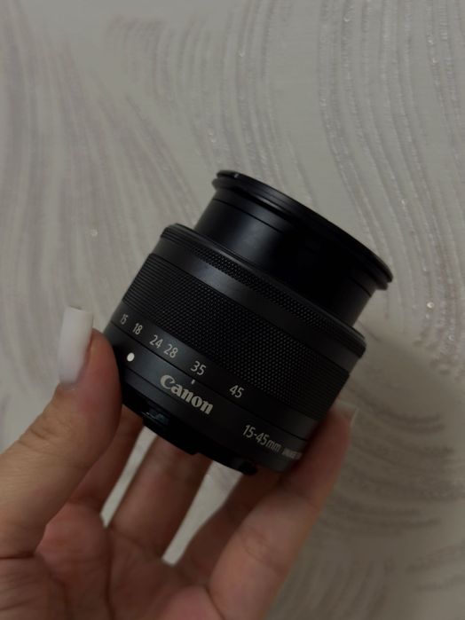 Canon EOS M50 Mark II с объективом 15-45mm