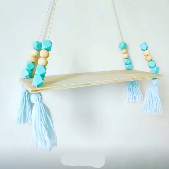 Полочки для детской комнаты. Декор