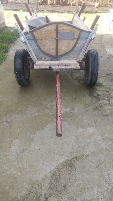 Продавам  каруца