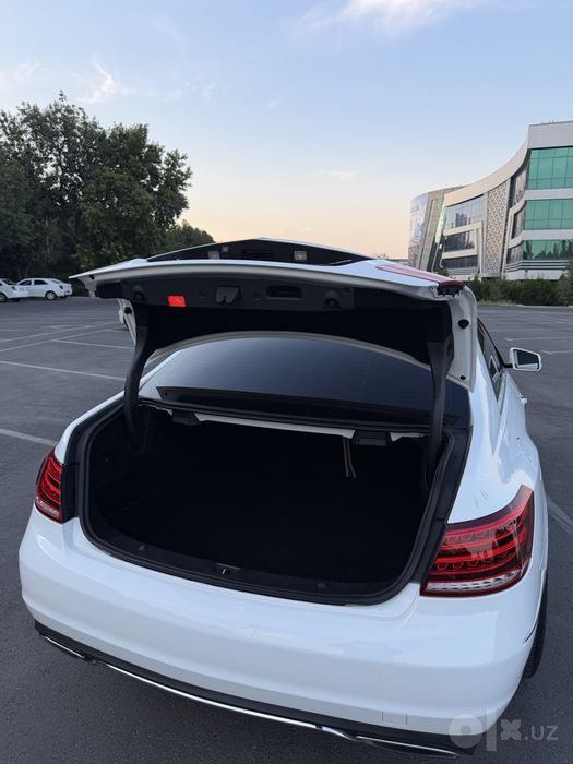 Mercedes Benz W207 E400 Coupe