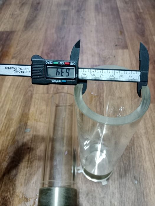 Стеклянные цилиндры