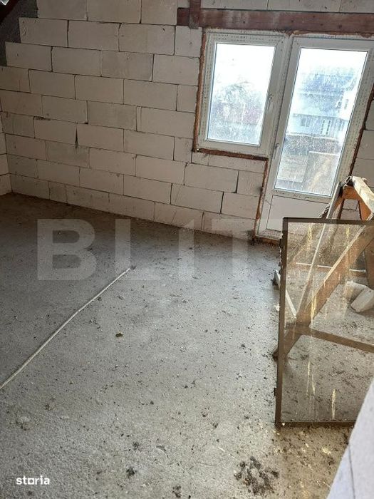 Casa 5 camere, 10 ari - Josenii Bargaului