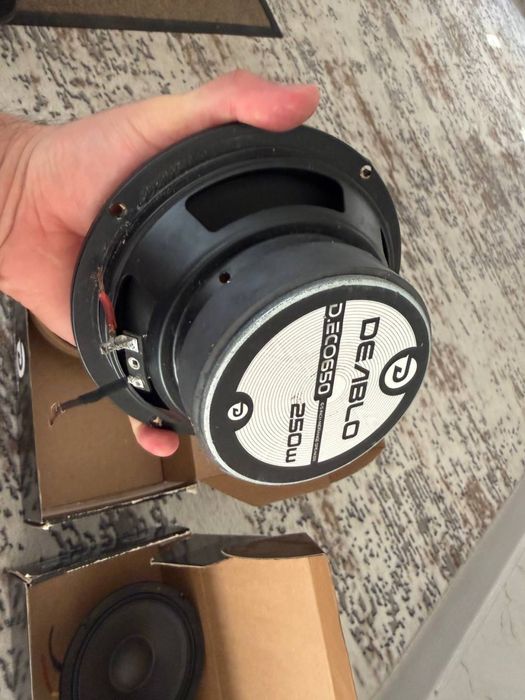 DEABLO kalonka JBL SAMBUFER srochna sotiladi