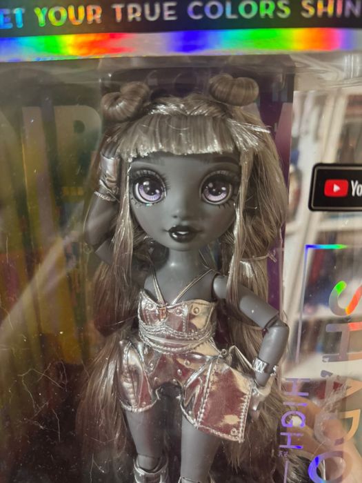 Продам куклу shadow high