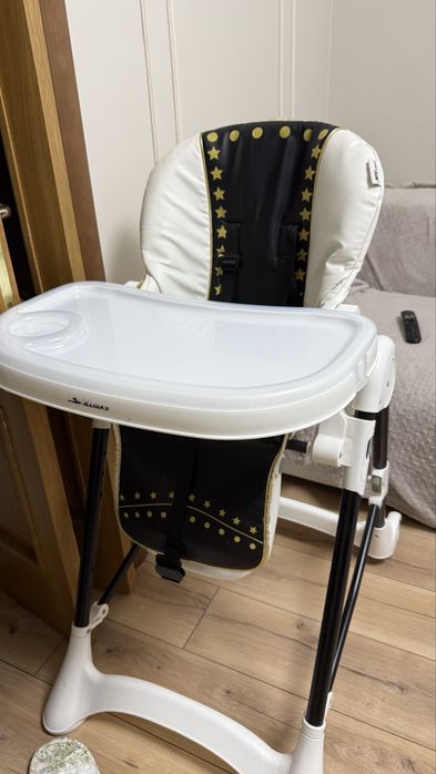 Продам стульчик для корм