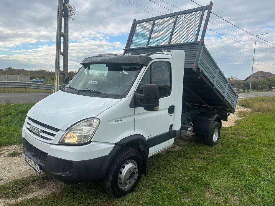 De vânzare Iveco 65C15, basculabila pe 3 părți