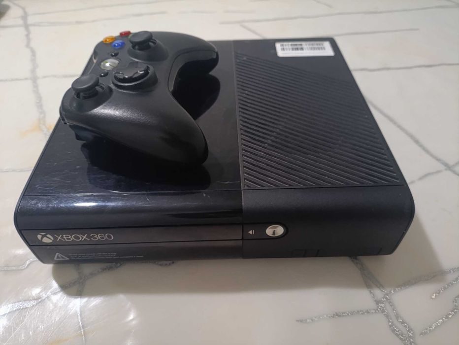 Xbox 360e с софтмодом
