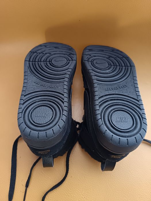 Ghete imblanite Nike Court Borough Mid 2 Boot PS - marimea 29,5