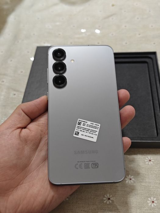 Samsung S25 Plus 256Gb идеальный