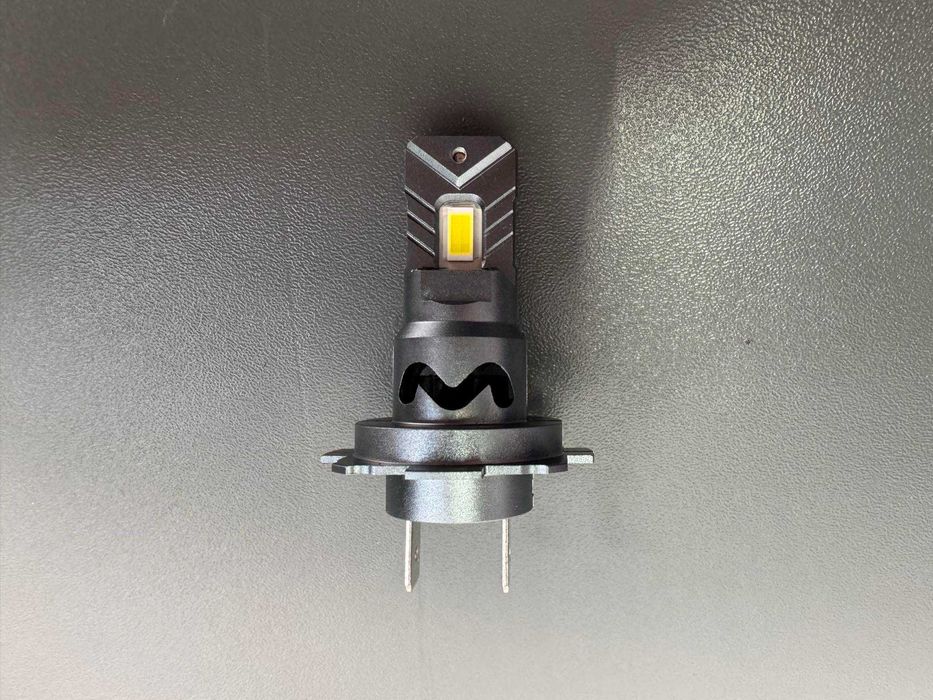 SET 2 becuri LED H7 100W, Plug-Play