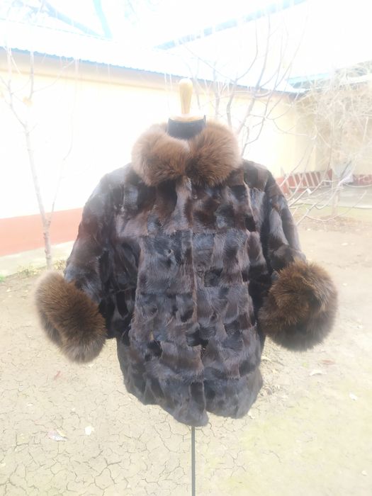 Шуба норковая. Новые с писецом.