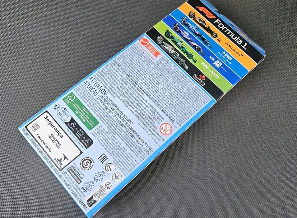 Mercedes 5 pack Matchbox, Formula 1 hot wheels BMW Audi Porsche 6 pack