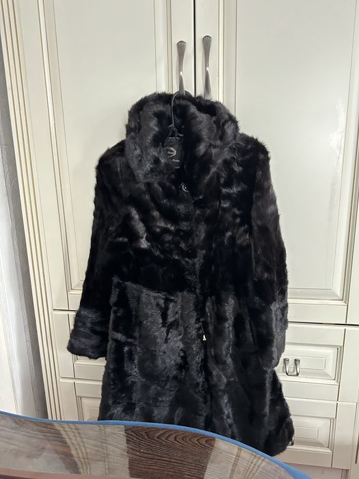 Продам норковую шубу