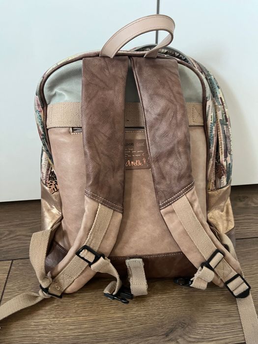 Раница и несесер за училище