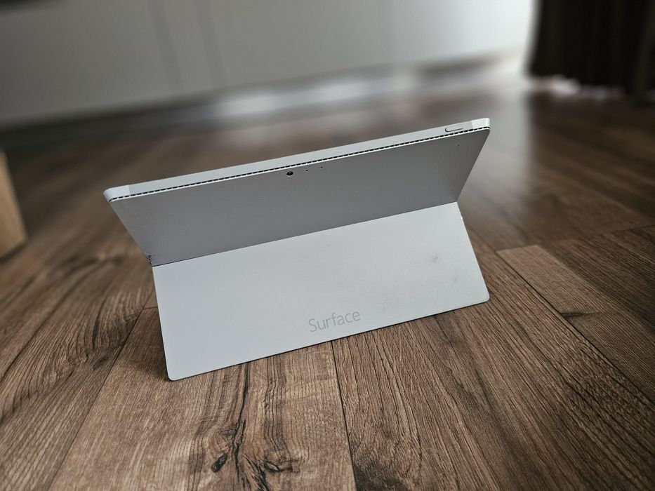 Microsoft Surface Pro Intel i7 8GB 512GB SSD, 12.5 fullhd, tastatura