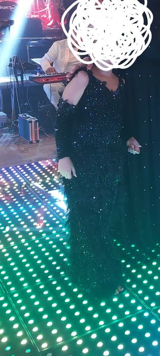 Прекрасна рокля за малка принцеса