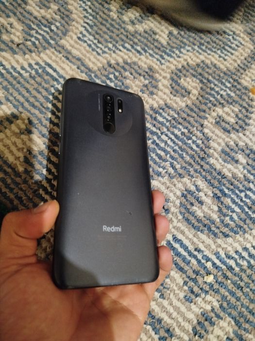 Xiaomi Redmi 9           4/64
