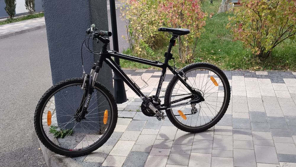 Велосипед Biwec Town Contact