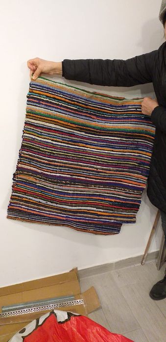 Preșuri noi țesute manual