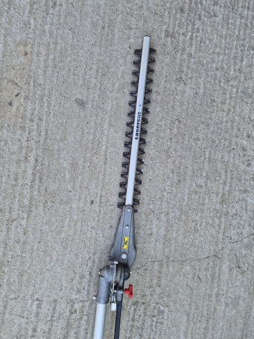 Foarfeca Electrica Telescopica Pentru Gard Viu / Tuie