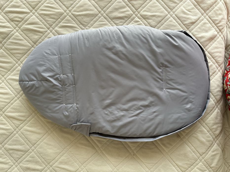 Продам детский конверт на выписку