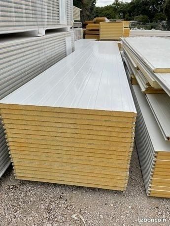 Vand structuri metalice, facem orice fel de strctura metalica dorita