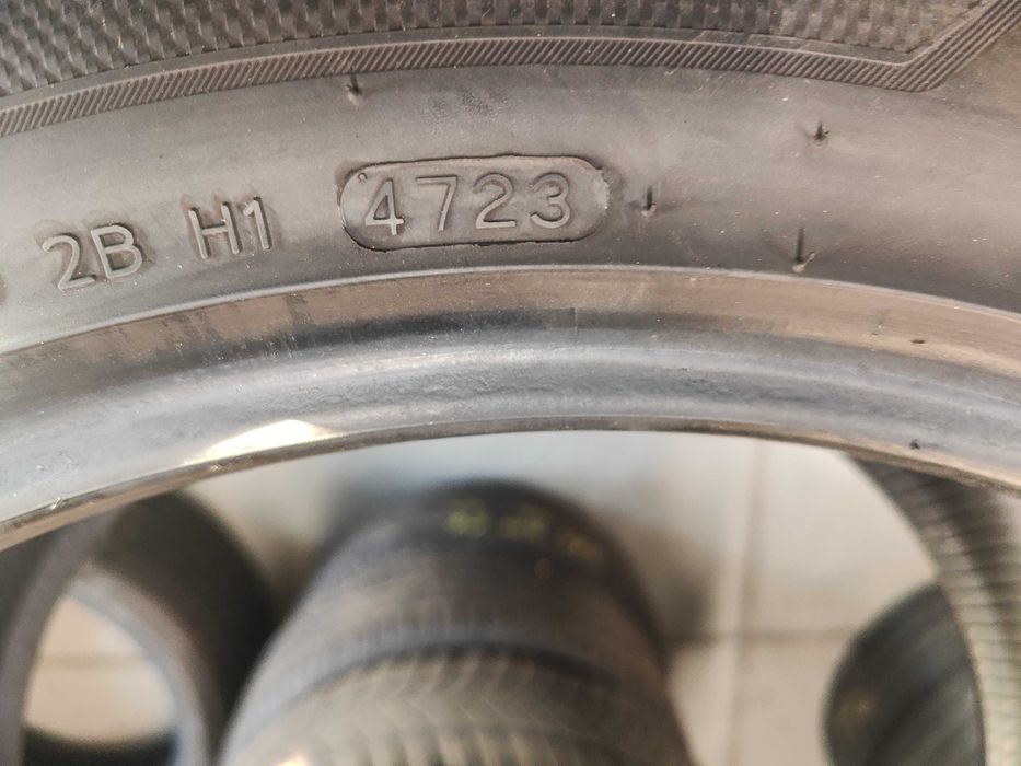 2бр.летни гуми 255/40/19 Hankook