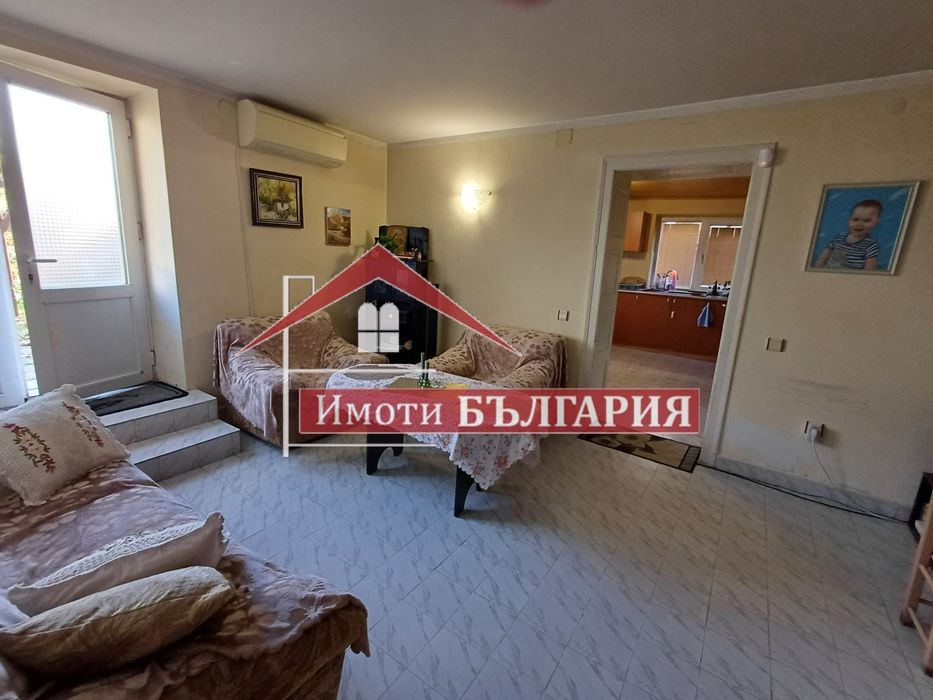 Продава се Къща в Карлово - 292 кв.м за 682 €/кв.м - Снимка #3