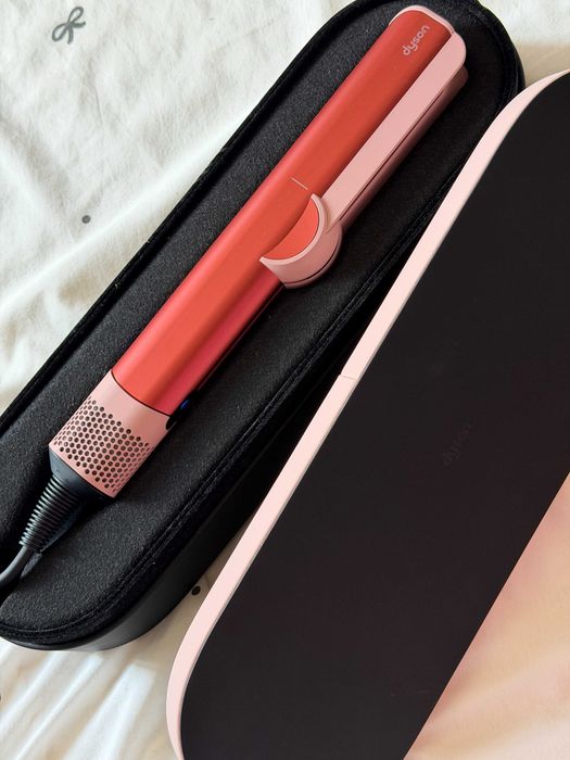 Dyson Airstrait Pink / Rose Gold + оригинален кейс | Като нов