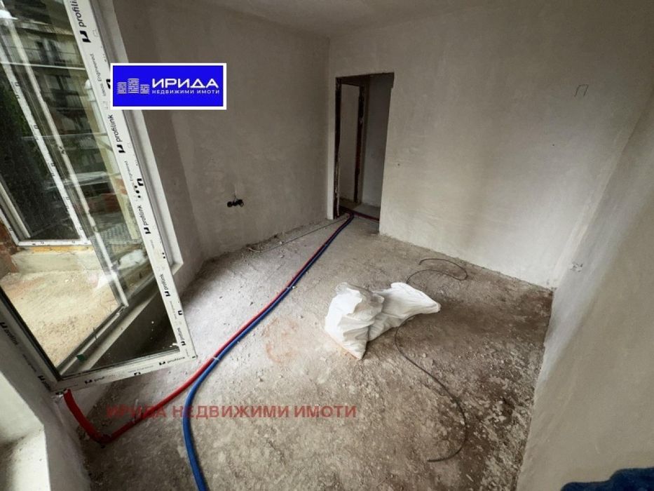 Продава се Тристаен апартамент в София, Овча купел - 123 кв.м за 1036 €/кв.м - Снимка #2