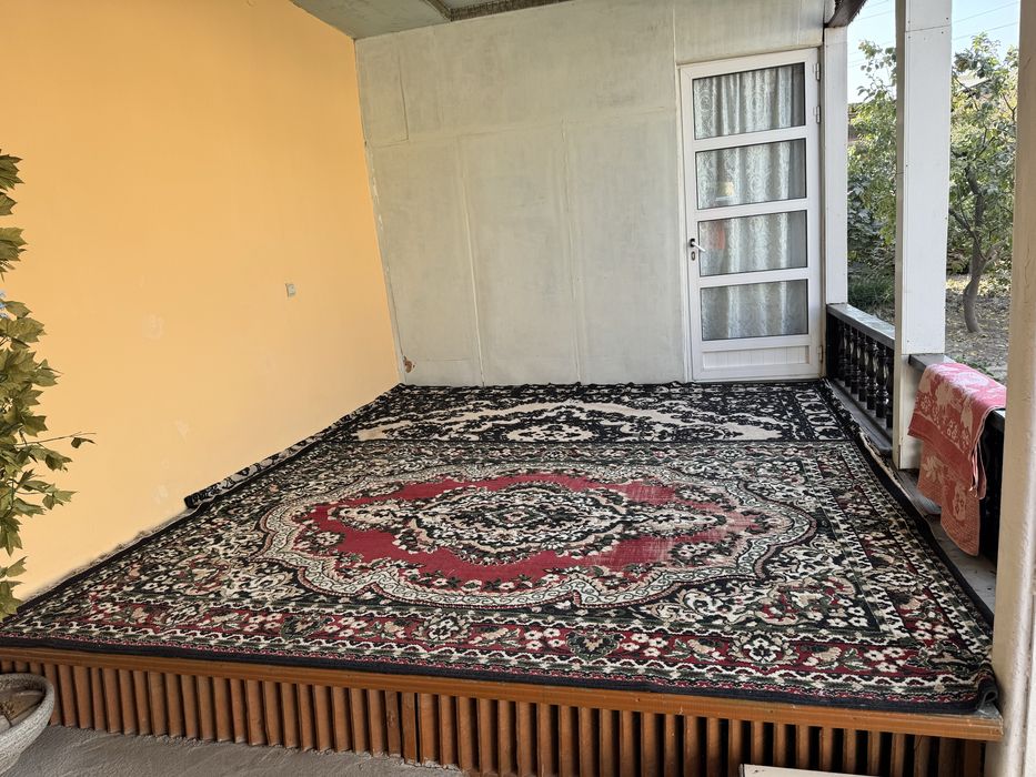 Мирзо улугбек район 6 сотих ер хисобида уй сотилади 80 kv zahvatam bor