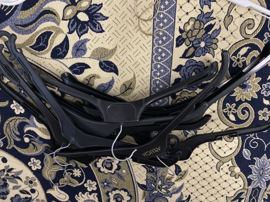 Вешалка для одеждой