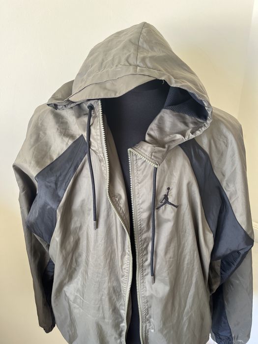 Jacheta Jordan , autentica , impecabila
