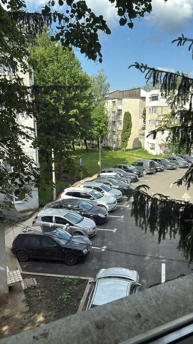 Apartament 2 cam, mobilat, Str Universitatii - Suceava et. 2 de inchiriat