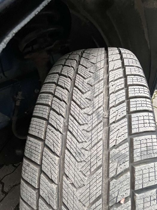 Fiat Freemont 2.0 Multijet 170к.с 7местен КОЖЕН салон Автоматик 4х4