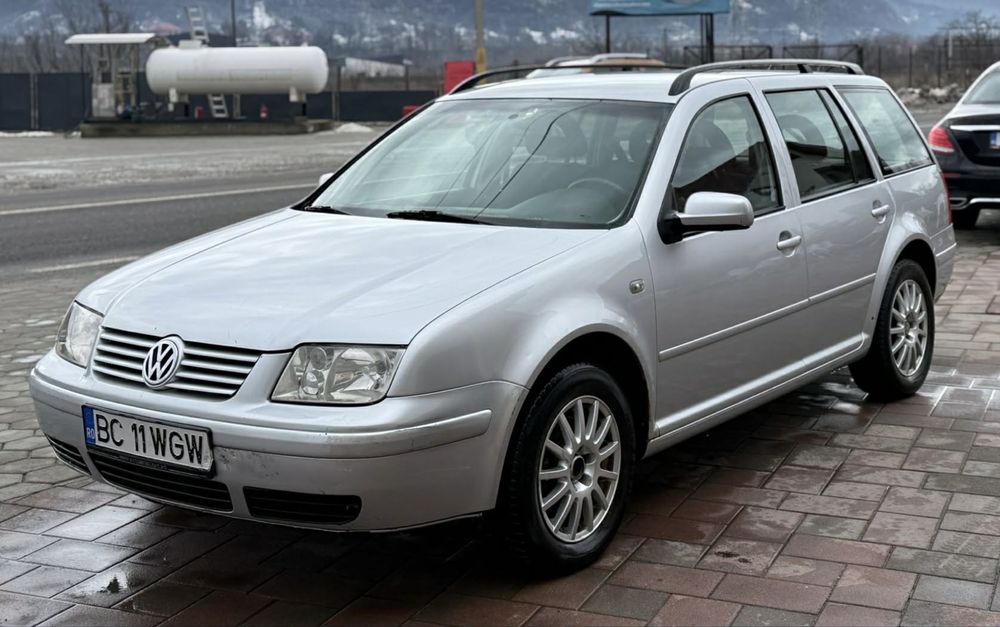 Pret Fix Volkswagen Bora Break 1.6i