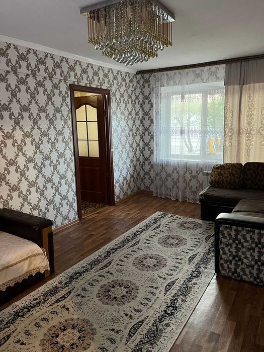 Продается 2-х  комнатная квартира