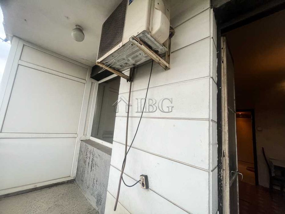 Продава се Едностаен апартамент в Русе, Широк център - 52 кв.м за 1189 €/кв.м - Снимка #12