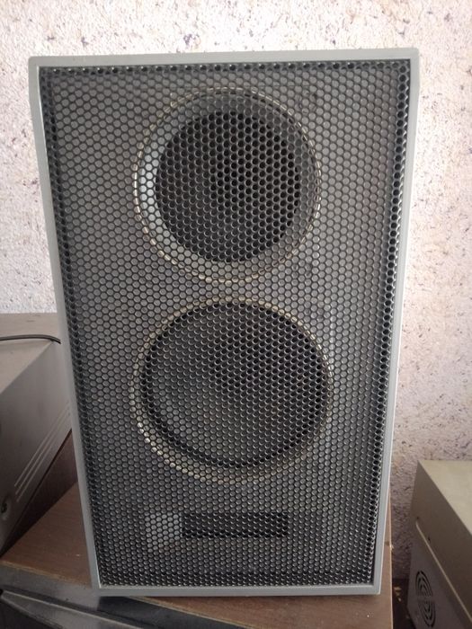 калонка сотилади 2 жуфт