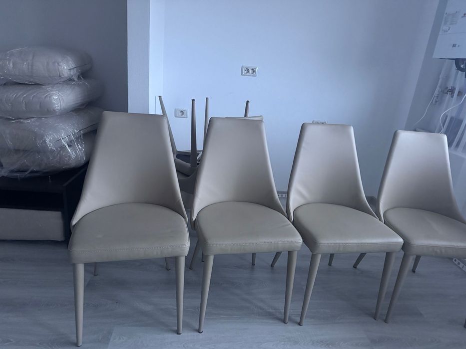 Scaune tapitate bej 6 buc