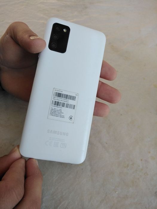 Samsung 03 s surochniy pul kerak xotira 32