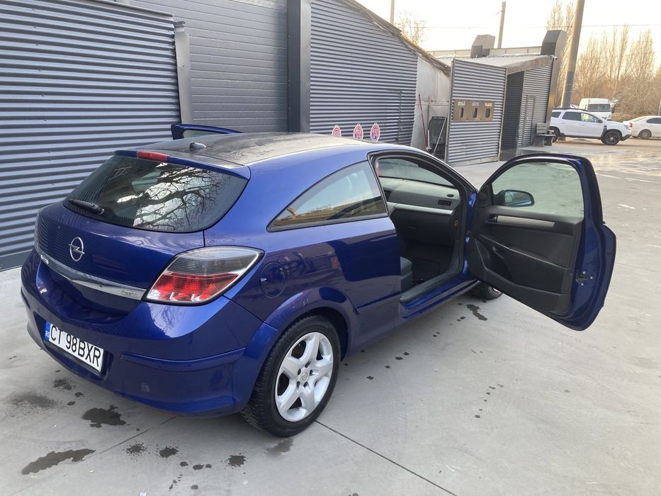 Opel Astra GTC 1.7 CDTI 2008