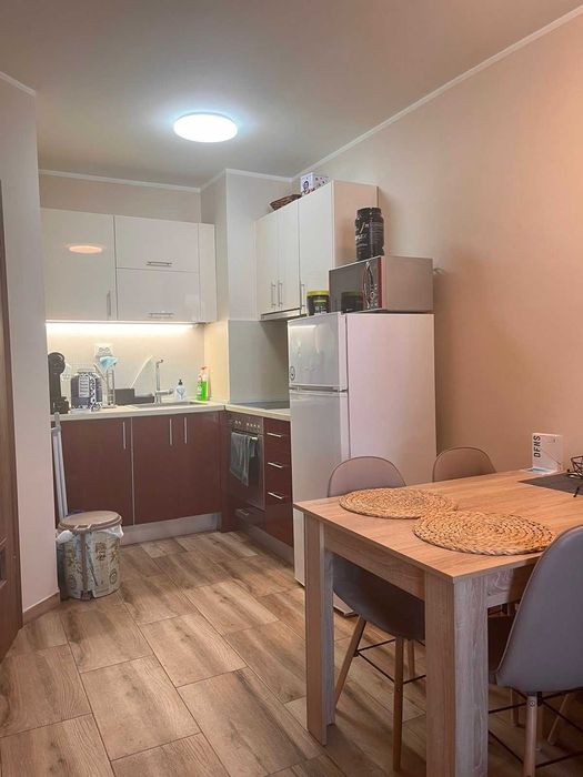 Двустаен имот в кв.Люлин 10