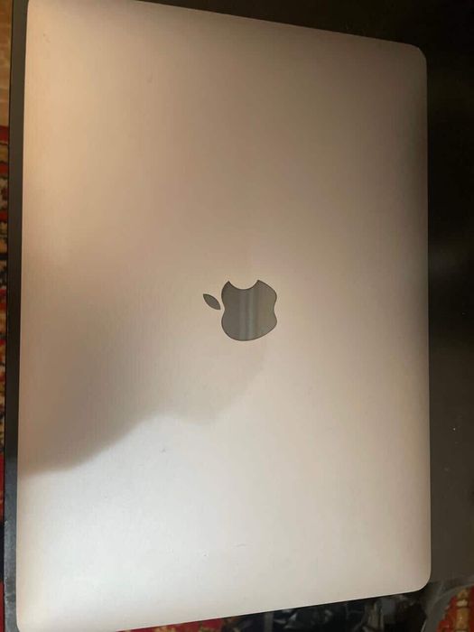 MacBook air m1 8/256