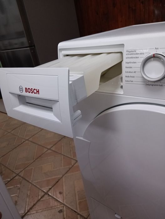 Сушилня с термопомпа Бош Bosch Serie 4 A+++ 7кг 2 години гаранция!